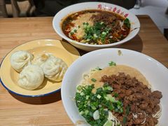 -周小波重庆小面·重庆名小吃(邹容路店)