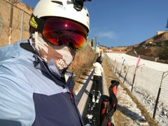 -采薇庄园四季滑雪场