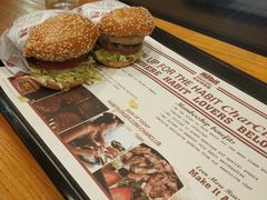 -The Habit Burger Grill 哈比特汉堡(爱琴海店)