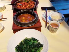 -千百味红餐厅·非遗江西菜(绿地双子塔总店)
