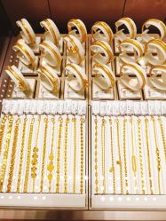 店内环境-六福珠寶(苏州人民商场店)