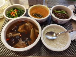 -巍阁高端月子会所