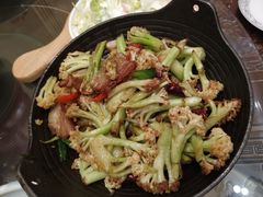 -万重锦·人文川菜馆(骡马市店)