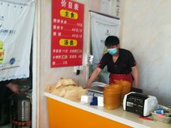 -洪峰浩老北京烧饼夹肉(角门路店)