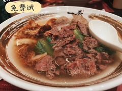 鲜烫牛肉牛丸粿条-一肴·牛肉粿条(罗湖万象店)