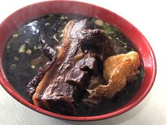 -小龙大肉面馆
