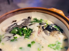 -姜君·千岛湖鱼头馆(浦东大道店)