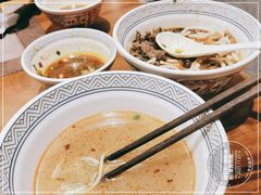 -粉吖吖·邵阳米粉(体育西路店)