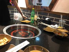 -宽板凳老灶火锅(簋街店)