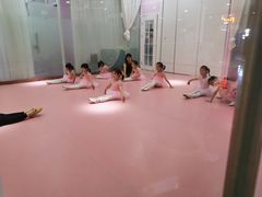 -芭芭拉舞蹈·星星演说家(珠江新城校区)