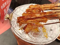 -何师烧烤Pro ·江湖川菜·小龙虾·精酿啤酒(太古里旗舰店)