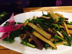 -海拉尔碳烤羊腿烤鸽子(吕营店)