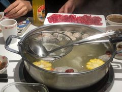 -八合里牛肉火锅(上海世茂广场店)