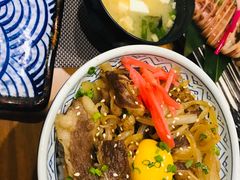 牛洞饭-越日本料理(新地假日广场店)
