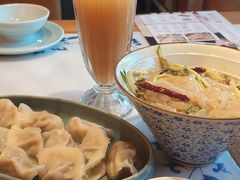 -东方饺子王(新阳路店)