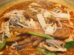 -张翻越·川渝冒菜·武汉黑鸭煲(城北万象城店)