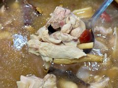 -威邵鸡煲(西华路总店)