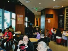 大堂-汉堡王(徐汇绿地缤纷店)