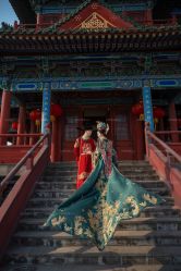 -雪中彩影婚纱摄影·微光艺术中心