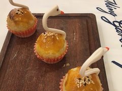 流沙天鹅酥-名苑皇宫酒家(来魅力壁画村店)
