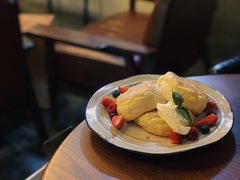 莓果奶油芝士舒芙蕾松饼-UPPER KITCHEN(延安路店)