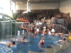 -中家鑫园温泉酒店鑫悦汤泉