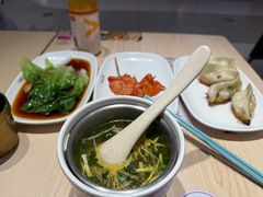 -小杨生煎(浦江欢乐颂店)