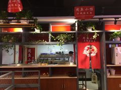 -周鱼小馆石锅酸菜鱼(活力汇店)