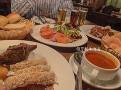 -宝莱纳啤酒花园餐厅PAULANER BRAUHAUS Nanjing(广州路店)