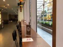 靠窗位-星巴克(古象大酒店店)