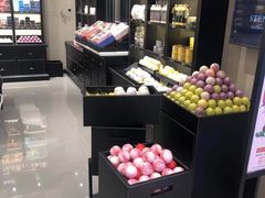 -杭州滨江宝龙城