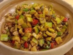 -小六汤包砂煲菜(文景路店)