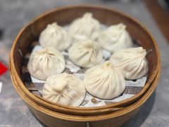 -莱莱小笼·乔艾