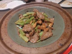 -吕氏焗小鲜•海鲜青岛菜(总店)