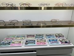 -视野联行眼镜蔡司·依视路官方授权店(顺城店)