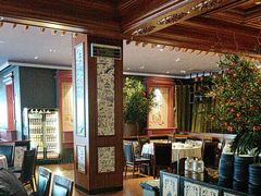 -八府香鸭·啫啫煲(华山路店)