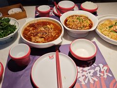 -舞辣辣·川菜·黑豆花水煮鱼(卓悦汇店)