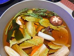 -蟹犇前•帝王蟹雪蟹(陆家嘴店)
