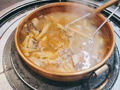 -阿山卓·野生菌火锅·纳西火塘烤肉