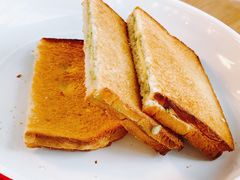 咖椰吐司-HELLO 27 意面·沙拉·帕尼尼