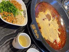 -老船舫·现做活鲜鱼馆(东郊记忆店)