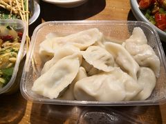 酸菜馅饺子-京城百饺园•东北菜馆(红谷滩店)