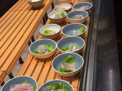 -钱小奴海鲜自助黑金店(杭州滨江龙湖店)
