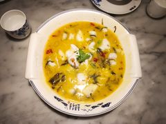 特色酸菜鱼-小菜园新徽菜(芜湖镜湖苏宁店)