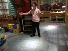 -街角等你.大连海鲜烧烤(西安路店)