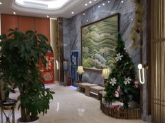 等位区-骏莱海鲜鱼港(五角场店)