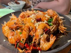 弄堂里的油爆河虾-弄堂里(滨江龙湖天街店)