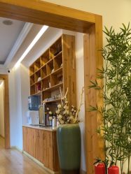 -依灵瑜伽普拉提连锁