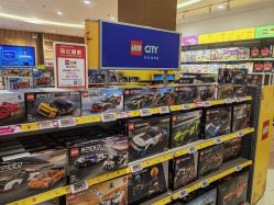 -孩子王(建邺金鹰世界店)