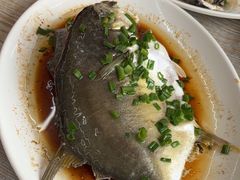-红月湾海鲜饭店•沙滩海景(双月湾店)